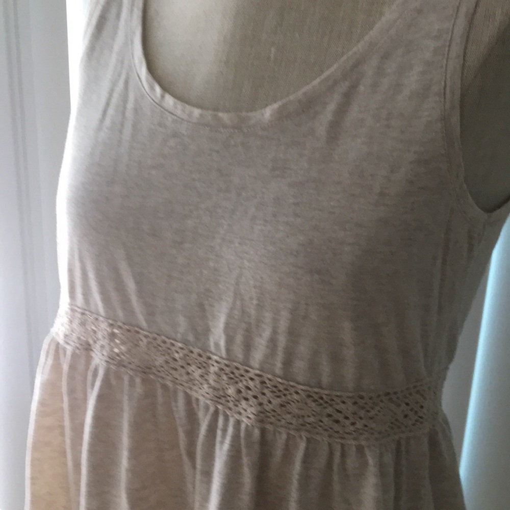 H&M - Picture 2 of 2